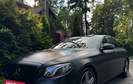 Mercedes-Benz E-Класс, 2018 год, 3 400 000 рублей, 3 фотография