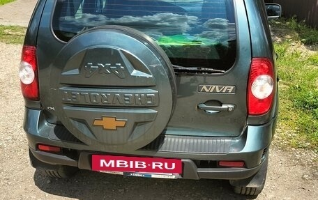 Chevrolet Niva I рестайлинг, 2013 год, 450 000 рублей, 2 фотография