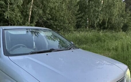 Nissan Sunny B15, 2000 год, 235 000 рублей, 3 фотография