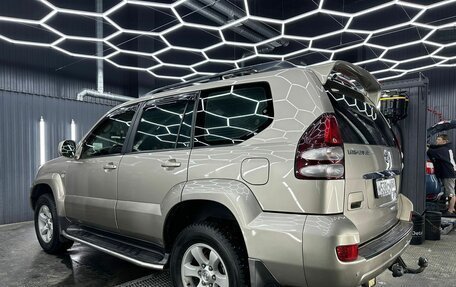 Toyota Land Cruiser Prado 120 рестайлинг, 2005 год, 1 999 999 рублей, 2 фотография