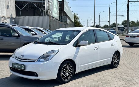 Toyota Prius, 2004 год, 699 900 рублей, 3 фотография