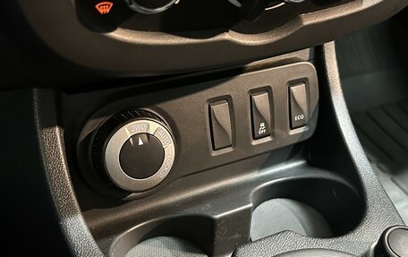 Renault Duster I рестайлинг, 2018 год, 1 390 000 рублей, 11 фотография