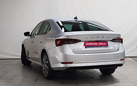 Skoda Octavia IV, 2020 год, 1 990 000 рублей, 4 фотография