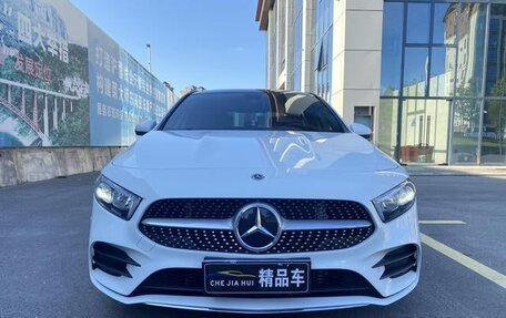 Mercedes-Benz A-Класс, 2022 год, 2 400 000 рублей, 2 фотография