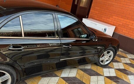 Mercedes-Benz E-Класс, 2007 год, 800 000 рублей, 5 фотография