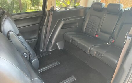 Nissan Elgrand III, 2018 год, 3 100 000 рублей, 8 фотография