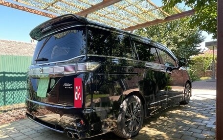 Nissan Elgrand III, 2018 год, 3 100 000 рублей, 6 фотография