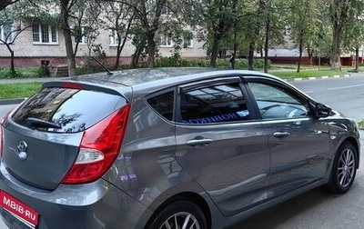 Hyundai Solaris II рестайлинг, 2015 год, 1 000 000 рублей, 1 фотография