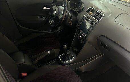 Volkswagen Polo VI (EU Market), 2012 год, 700 000 рублей, 8 фотография