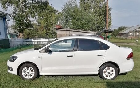 Volkswagen Polo VI (EU Market), 2014 год, 550 000 рублей, 2 фотография