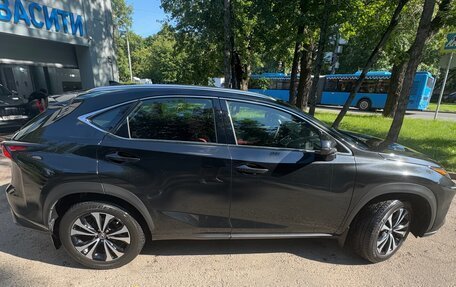 Lexus NX I, 2019 год, 3 900 000 рублей, 4 фотография