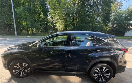 Lexus NX I, 2019 год, 3 900 000 рублей, 2 фотография