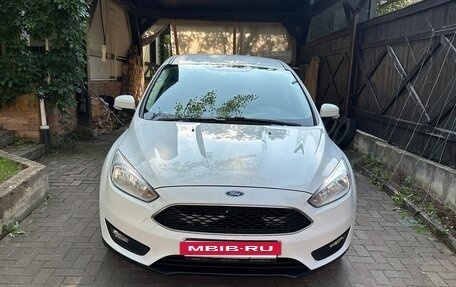 Ford Focus III, 2017 год, 1 090 000 рублей, 2 фотография