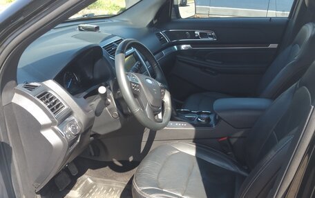 Ford Explorer VI, 2019 год, 3 250 000 рублей, 8 фотография