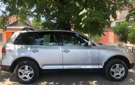 Volkswagen Touareg III, 2004 год, 1 000 050 рублей, 2 фотография