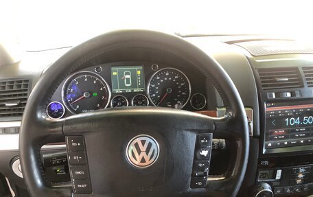 Volkswagen Touareg III, 2004 год, 1 000 050 рублей, 6 фотография