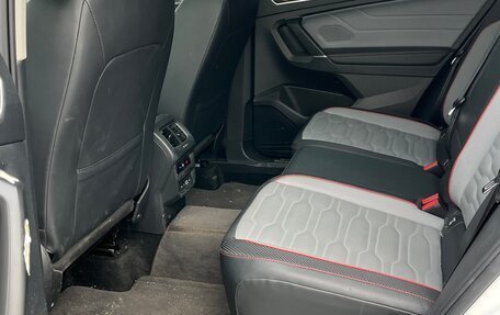Volkswagen Tiguan II, 2023 год, 5 000 000 рублей, 6 фотография