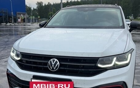 Volkswagen Tiguan II, 2023 год, 5 000 000 рублей, 4 фотография