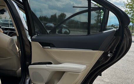 Toyota Camry, 2018 год, 3 350 000 рублей, 7 фотография