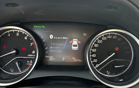 Toyota Camry, 2018 год, 3 350 000 рублей, 21 фотография