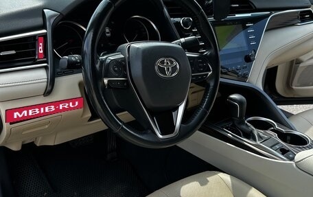 Toyota Camry, 2018 год, 3 350 000 рублей, 20 фотография