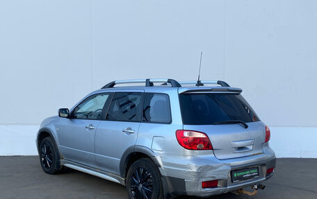 Mitsubishi Outlander III рестайлинг 3, 2006 год, 520 000 рублей, 7 фотография