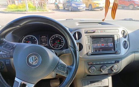 Volkswagen Tiguan I, 2015 год, 1 380 000 рублей, 5 фотография