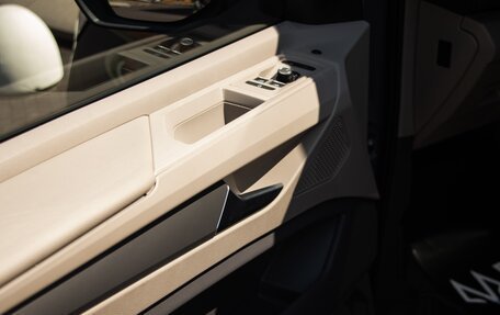 Volkswagen Multivan, 2022 год, 7 500 000 рублей, 8 фотография