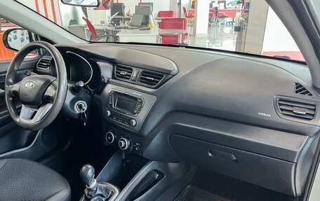 KIA Rio III рестайлинг, 2013 год, 649 000 рублей, 13 фотография