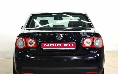Volkswagen Jetta VI, 2009 год, 402 000 рублей, 3 фотография