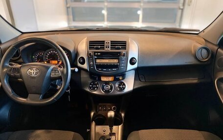 Toyota RAV4, 2010 год, 1 415 000 рублей, 9 фотография