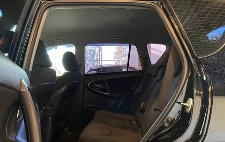 Toyota RAV4, 2010 год, 1 415 000 рублей, 24 фотография