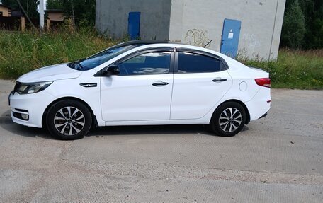 KIA Rio III рестайлинг, 2015 год, 550 000 рублей, 6 фотография