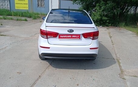 KIA Rio III рестайлинг, 2015 год, 550 000 рублей, 5 фотография
