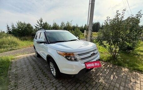 Ford Explorer VI, 2015 год, 2 500 000 рублей, 2 фотография