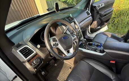 Ford Explorer VI, 2015 год, 2 500 000 рублей, 9 фотография