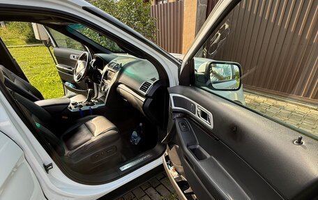 Ford Explorer VI, 2015 год, 2 500 000 рублей, 12 фотография