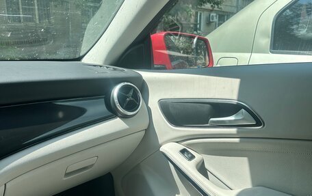 Mercedes-Benz CLA, 2017 год, 2 200 000 рублей, 12 фотография
