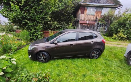 KIA Rio III рестайлинг, 2014 год, 910 000 рублей, 2 фотография