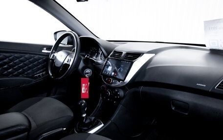 Hyundai Solaris II рестайлинг, 2011 год, 589 000 рублей, 18 фотография