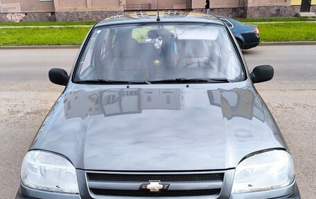 Chevrolet Niva I рестайлинг, 2004 год, 280 000 рублей, 3 фотография