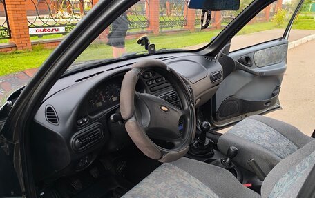 Chevrolet Niva I рестайлинг, 2004 год, 280 000 рублей, 9 фотография