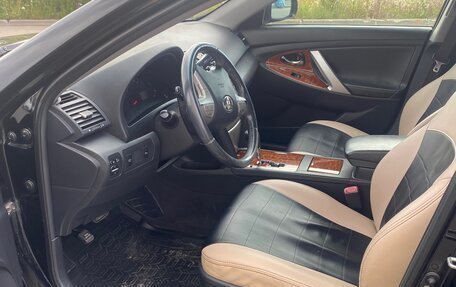 Toyota Camry, 2011 год, 1 250 000 рублей, 8 фотография