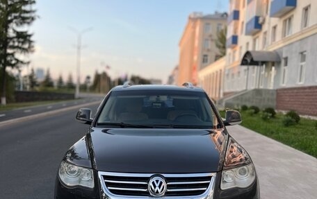 Volkswagen Touareg III, 2007 год, 1 400 000 рублей, 4 фотография