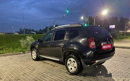 Renault Duster I рестайлинг, 2013 год, 900 000 рублей, 3 фотография