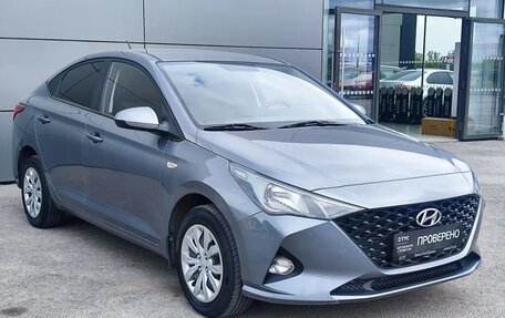 Hyundai Solaris II рестайлинг, 2020 год, 1 399 000 рублей, 3 фотография