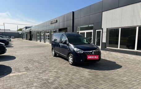 Renault Dokker, 2018 год, 925 000 рублей, 3 фотография