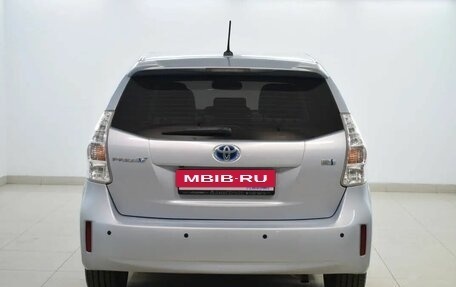 Toyota Prius, 2014 год, 1 350 000 рублей, 3 фотография