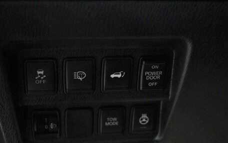 Nissan Pathfinder, 2015 год, 1 650 000 рублей, 11 фотография