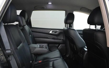 Nissan Pathfinder, 2015 год, 1 650 000 рублей, 14 фотография